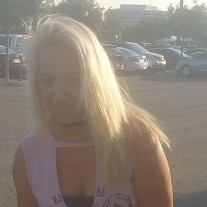 Meet your Posher, Gina